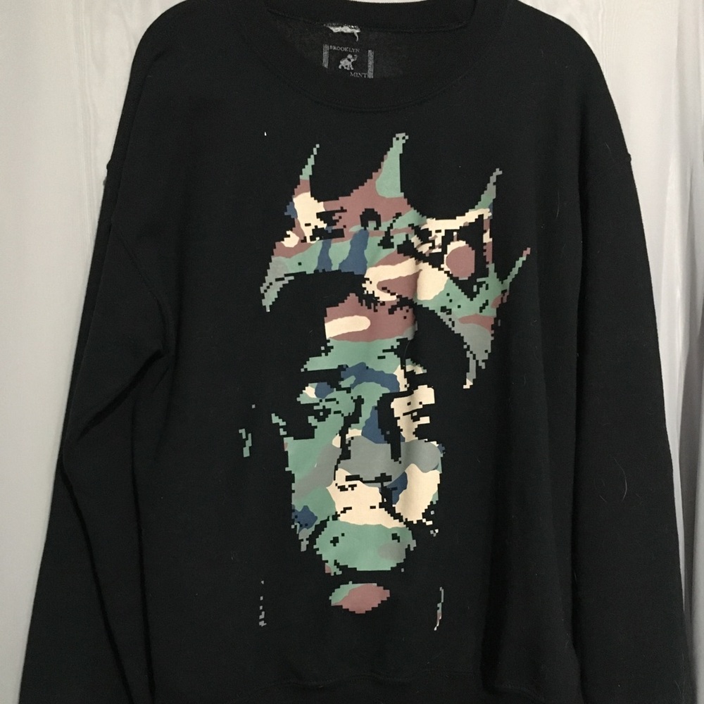 Biggie small pullover